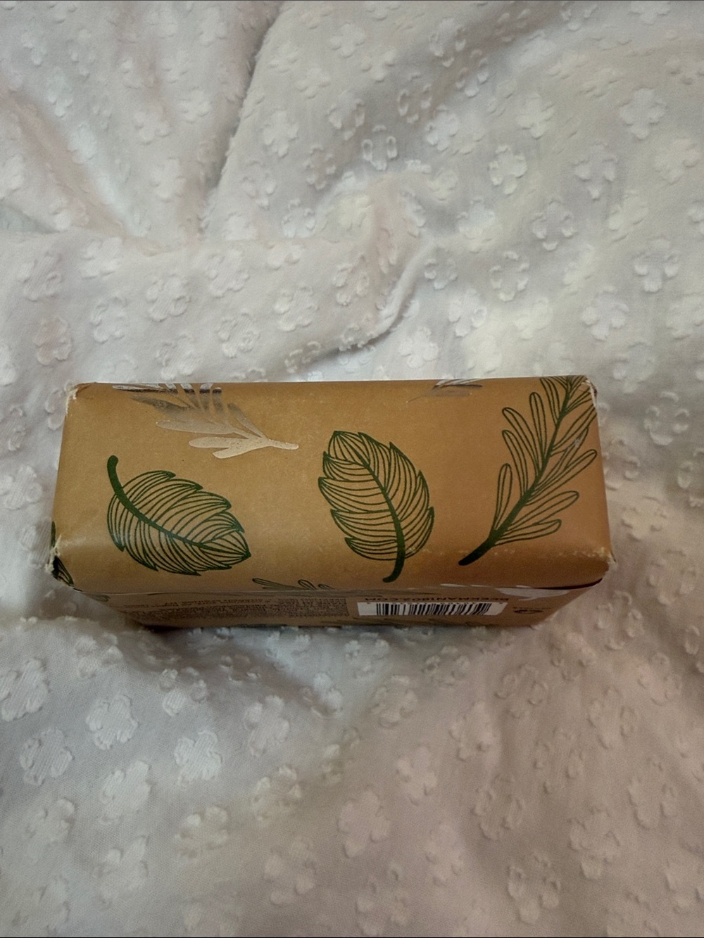 BEEKMAN 1802 Goat Milk Soap Sweet Grass 9 oz - Picture 4 of 5